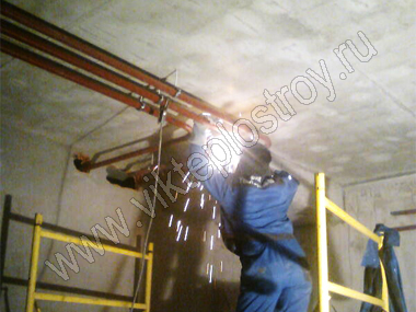 Услуги: Монтаж инженерных сетей канализации, водопровода и отопления.